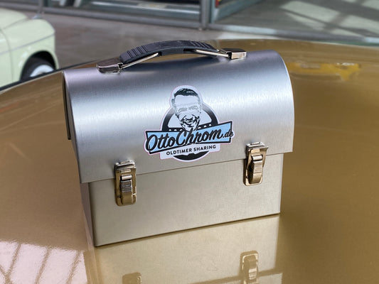 Pablo Escobar's Brotzeitbox mit originalem Autoschlüssel (plus 25 Euro inkl. Versand)